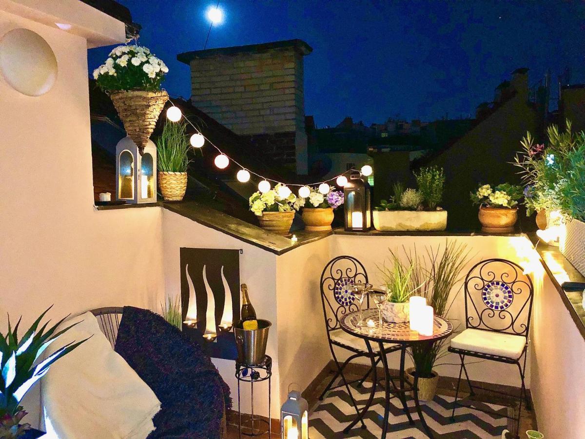 Duplex With Quite Terrace On Wenceslas Sq. Πράγα Εξωτερικό φωτογραφία